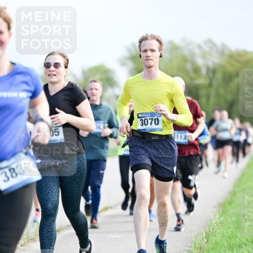 07.04.2024 - 43. Internationalen Wilhelmsburger Insellauf Dr. Thomas Lammeyer http://msf.ph/oto/6049846 07.04.2024 11:16:07 Laufen 3830, 05, 3070 meine-sportfotos.de