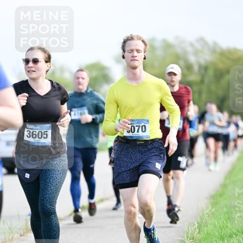 07.04.2024 - 43. Internationalen Wilhelmsburger Insellauf Dr. Thomas Lammeyer http://msf.ph/oto/6049848 07.04.2024 11:16:08 Laufen 3605, 070 meine-sportfotos.de