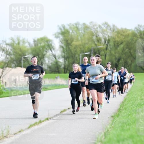 07.04.2024 - 43. Internationalen Wilhelmsburger Insellauf Dr. Thomas Lammeyer http://msf.ph/oto/6049876 07.04.2024 11:16:13 Laufen 4161, 3322, 41, 31, 2963 meine-sportfotos.de