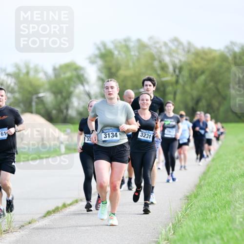 07.04.2024 - 43. Internationalen Wilhelmsburger Insellauf Dr. Thomas Lammeyer http://msf.ph/oto/6049888 07.04.2024 11:16:15 Laufen 161, 3134, 3231, 33 meine-sportfotos.de