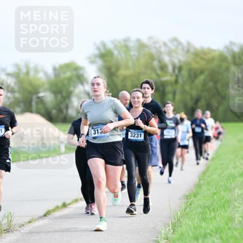 07.04.2024 - 43. Internationalen Wilhelmsburger Insellauf Dr. Thomas Lammeyer http://msf.ph/oto/6049890 07.04.2024 11:16:15 Laufen 313, 3231 meine-sportfotos.de