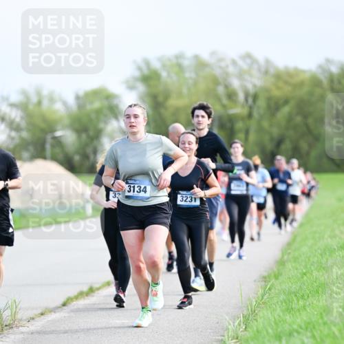 07.04.2024 - 43. Internationalen Wilhelmsburger Insellauf Dr. Thomas Lammeyer http://msf.ph/oto/6049891 07.04.2024 11:16:15 Laufen 33, 3134, 3231 meine-sportfotos.de