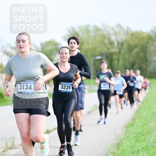 07.04.2024 - 43. Internationalen Wilhelmsburger Insellauf Dr. Thomas Lammeyer http://msf.ph/oto/6049898 07.04.2024 11:16:17 Laufen 3134, 3231 meine-sportfotos.de