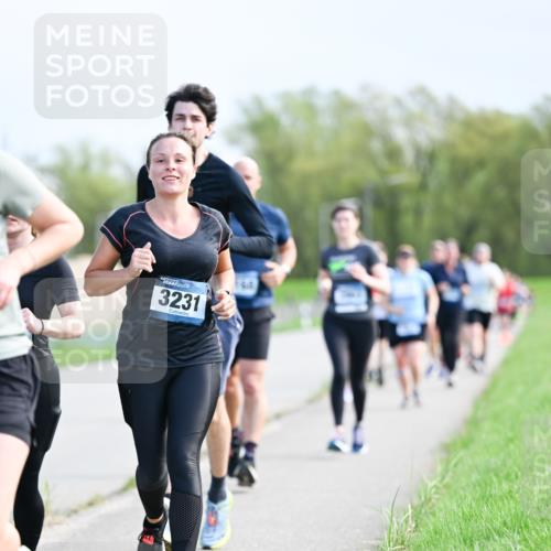 07.04.2024 - 43. Internationalen Wilhelmsburger Insellauf Dr. Thomas Lammeyer http://msf.ph/oto/6049904 07.04.2024 11:16:17 Laufen 3231 meine-sportfotos.de