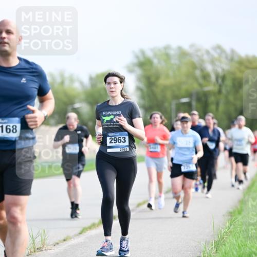 07.04.2024 - 43. Internationalen Wilhelmsburger Insellauf Dr. Thomas Lammeyer http://msf.ph/oto/6049922 07.04.2024 11:16:20 Laufen 168, 2963, 2963 meine-sportfotos.de