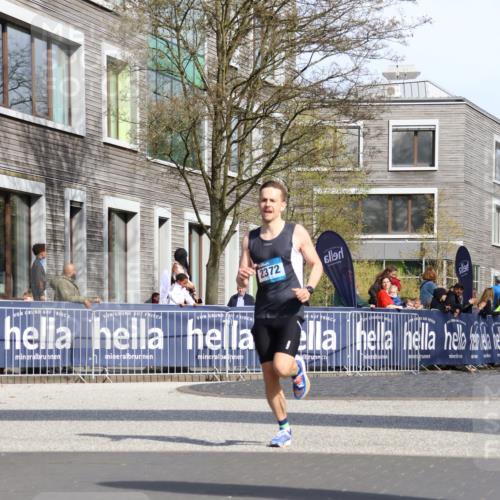 07.04.2024 - 43. Internationalen Wilhelmsburger Insellauf Strokosch-Dieckow http://msf.ph/oto/6049933 07.04.2024 11:18:22 Ziel 2372, 4272 meine-sportfotos.de