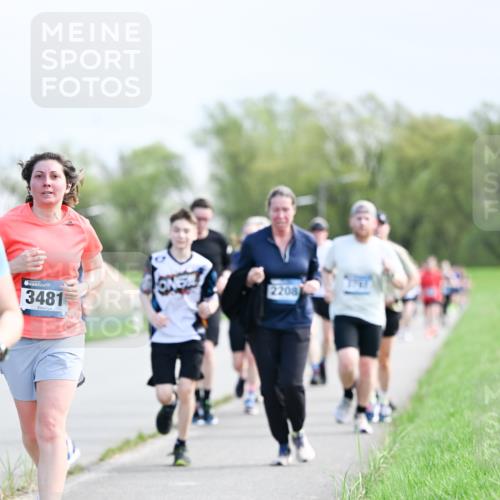 07.04.2024 - 43. Internationalen Wilhelmsburger Insellauf Dr. Thomas Lammeyer http://msf.ph/oto/6049950 07.04.2024 11:16:25 Laufen 3481, 2208 meine-sportfotos.de