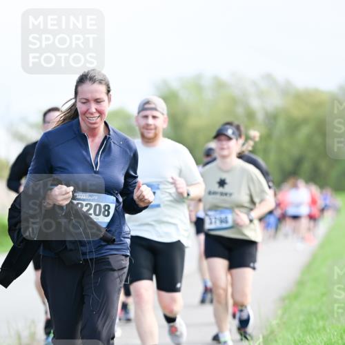 07.04.2024 - 43. Internationalen Wilhelmsburger Insellauf Dr. Thomas Lammeyer http://msf.ph/oto/6049968 07.04.2024 11:16:28 Laufen 2208, 3796 meine-sportfotos.de