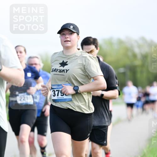 07.04.2024 - 43. Internationalen Wilhelmsburger Insellauf Dr. Thomas Lammeyer http://msf.ph/oto/6049980 07.04.2024 11:16:30 Laufen 221, 375 meine-sportfotos.de