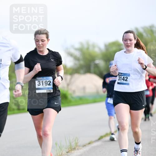 07.04.2024 - 43. Internationalen Wilhelmsburger Insellauf Dr. Thomas Lammeyer http://msf.ph/oto/6050023 07.04.2024 11:16:41 Laufen 3192, 3192, 3142 meine-sportfotos.de