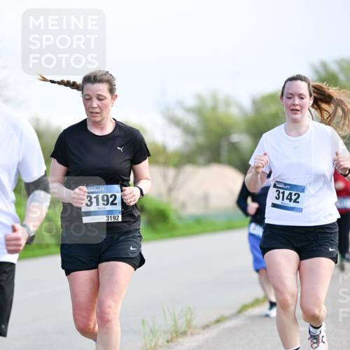 07.04.2024 - 43. Internationalen Wilhelmsburger Insellauf Dr. Thomas Lammeyer http://msf.ph/oto/6050024 07.04.2024 11:16:42 Laufen 3192, 3192, 3142 meine-sportfotos.de