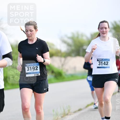 07.04.2024 - 43. Internationalen Wilhelmsburger Insellauf Dr. Thomas Lammeyer http://msf.ph/oto/6050025 07.04.2024 11:16:42 Laufen 3192, 3192, 3142 meine-sportfotos.de