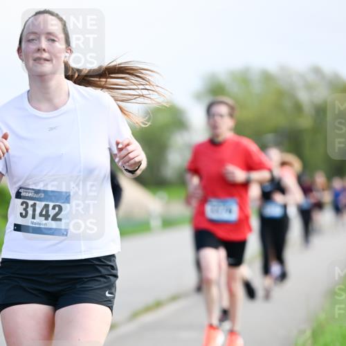 07.04.2024 - 43. Internationalen Wilhelmsburger Insellauf Dr. Thomas Lammeyer http://msf.ph/oto/6050033 07.04.2024 11:16:43 Laufen 43, 3142 meine-sportfotos.de