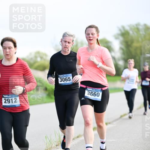 07.04.2024 - 43. Internationalen Wilhelmsburger Insellauf Dr. Thomas Lammeyer http://msf.ph/oto/6050059 07.04.2024 11:16:48 Laufen 2912, 3065, 3660 meine-sportfotos.de
