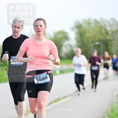 07.04.2024 - 43. Internationalen Wilhelmsburger Insellauf Dr. Thomas Lammeyer http://msf.ph/oto/6050061 07.04.2024 11:16:49 Laufen 30, 3660 meine-sportfotos.de