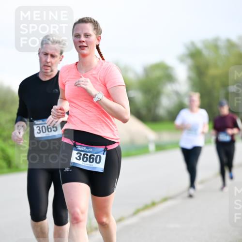 07.04.2024 - 43. Internationalen Wilhelmsburger Insellauf Dr. Thomas Lammeyer http://msf.ph/oto/6050063 07.04.2024 11:16:49 Laufen 3065, 3660 meine-sportfotos.de