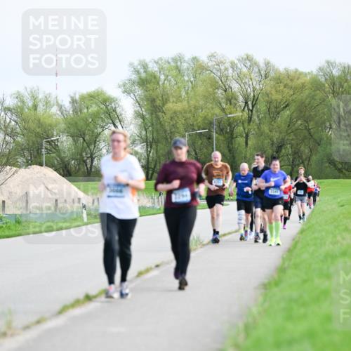 07.04.2024 - 43. Internationalen Wilhelmsburger Insellauf Dr. Thomas Lammeyer http://msf.ph/oto/6050067 07.04.2024 11:16:50 Laufen 4201, 3345 meine-sportfotos.de