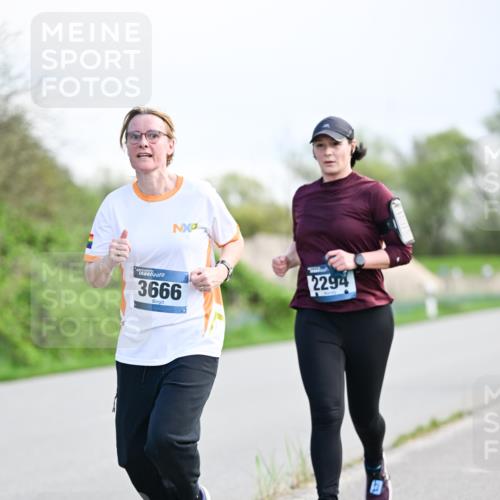 07.04.2024 - 43. Internationalen Wilhelmsburger Insellauf Dr. Thomas Lammeyer http://msf.ph/oto/6050088 07.04.2024 11:16:54 Laufen 3666, 2294 meine-sportfotos.de