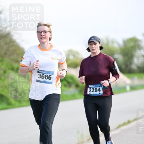 07.04.2024 - 43. Internationalen Wilhelmsburger Insellauf Dr. Thomas Lammeyer http://msf.ph/oto/6050089 07.04.2024 11:16:54 Laufen 3666, 2294 meine-sportfotos.de