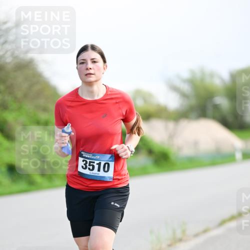 07.04.2024 - 43. Internationalen Wilhelmsburger Insellauf Dr. Thomas Lammeyer http://msf.ph/oto/6050149 07.04.2024 11:17:08 Laufen 3510 meine-sportfotos.de