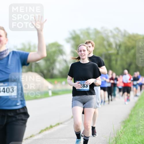 07.04.2024 - 43. Internationalen Wilhelmsburger Insellauf Dr. Thomas Lammeyer http://msf.ph/oto/6050169 07.04.2024 11:17:12 Laufen 4403, 283 meine-sportfotos.de