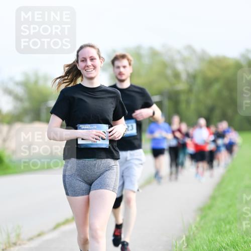 07.04.2024 - 43. Internationalen Wilhelmsburger Insellauf Dr. Thomas Lammeyer http://msf.ph/oto/6050176 07.04.2024 11:17:13 Laufen  meine-sportfotos.de