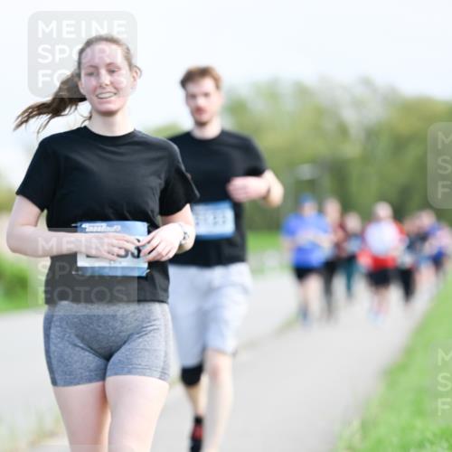 07.04.2024 - 43. Internationalen Wilhelmsburger Insellauf Dr. Thomas Lammeyer http://msf.ph/oto/6050178 07.04.2024 11:17:14 Laufen  meine-sportfotos.de