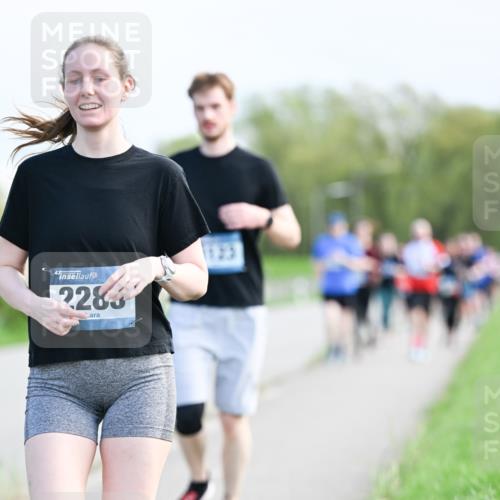 07.04.2024 - 43. Internationalen Wilhelmsburger Insellauf Dr. Thomas Lammeyer http://msf.ph/oto/6050179 07.04.2024 11:17:14 Laufen 2283, 1123 meine-sportfotos.de
