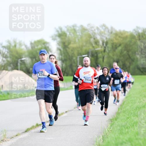 07.04.2024 - 43. Internationalen Wilhelmsburger Insellauf Dr. Thomas Lammeyer http://msf.ph/oto/6050194 07.04.2024 11:17:20 Laufen 434, 2934, 3800 meine-sportfotos.de