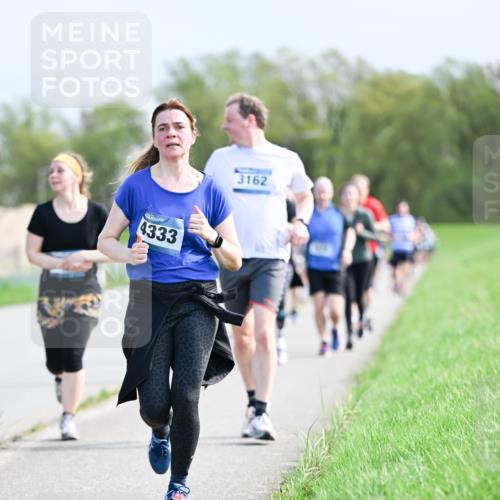 07.04.2024 - 43. Internationalen Wilhelmsburger Insellauf Dr. Thomas Lammeyer http://msf.ph/oto/6050279 07.04.2024 11:17:36 Laufen 4333, 3162 meine-sportfotos.de
