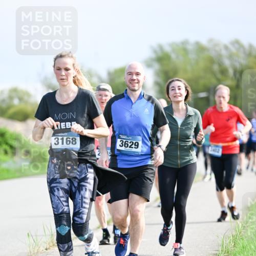 07.04.2024 - 43. Internationalen Wilhelmsburger Insellauf Dr. Thomas Lammeyer http://msf.ph/oto/6050309 07.04.2024 11:17:42 Laufen 3168, 2, 3629 meine-sportfotos.de