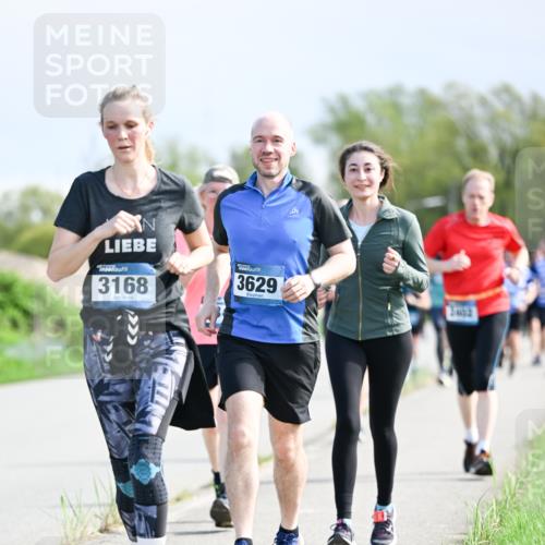 07.04.2024 - 43. Internationalen Wilhelmsburger Insellauf Dr. Thomas Lammeyer http://msf.ph/oto/6050310 07.04.2024 11:17:42 Laufen 3168, 3629 meine-sportfotos.de