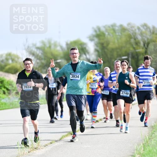 07.04.2024 - 43. Internationalen Wilhelmsburger Insellauf Dr. Thomas Lammeyer http://msf.ph/oto/6050345 07.04.2024 11:17:49 Laufen 3935, 346, 3934, 3871, 4352, 2740, 3155 meine-sportfotos.de