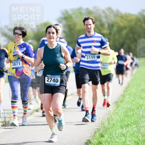 07.04.2024 - 43. Internationalen Wilhelmsburger Insellauf Dr. Thomas Lammeyer http://msf.ph/oto/6050362 07.04.2024 11:17:52 Laufen 3871, 2740, 3155 meine-sportfotos.de