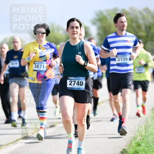 07.04.2024 - 43. Internationalen Wilhelmsburger Insellauf Dr. Thomas Lammeyer http://msf.ph/oto/6050366 07.04.2024 11:17:52 Laufen 3871, 2740, 3155 meine-sportfotos.de