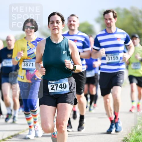 07.04.2024 - 43. Internationalen Wilhelmsburger Insellauf Dr. Thomas Lammeyer http://msf.ph/oto/6050370 07.04.2024 11:17:53 Laufen 3155, 3871, 2740 meine-sportfotos.de