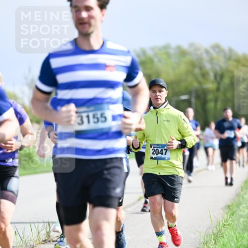 07.04.2024 - 43. Internationalen Wilhelmsburger Insellauf Dr. Thomas Lammeyer http://msf.ph/oto/6050376 07.04.2024 11:17:54 Laufen 3155, 2047 meine-sportfotos.de