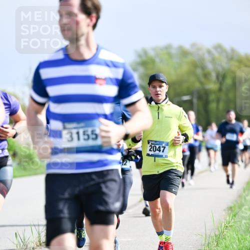 07.04.2024 - 43. Internationalen Wilhelmsburger Insellauf Dr. Thomas Lammeyer http://msf.ph/oto/6050377 07.04.2024 11:17:54 Laufen 3155, 2047 meine-sportfotos.de