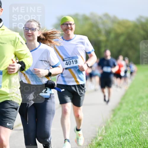 07.04.2024 - 43. Internationalen Wilhelmsburger Insellauf Dr. Thomas Lammeyer http://msf.ph/oto/6050387 07.04.2024 11:17:57 Laufen 4019, 2 meine-sportfotos.de