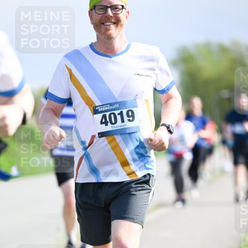 07.04.2024 - 43. Internationalen Wilhelmsburger Insellauf Dr. Thomas Lammeyer http://msf.ph/oto/6050396 07.04.2024 11:17:58 Laufen 4019 meine-sportfotos.de