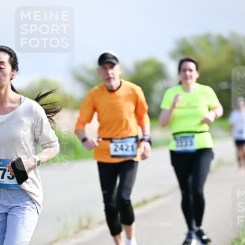 07.04.2024 - 43. Internationalen Wilhelmsburger Insellauf Dr. Thomas Lammeyer http://msf.ph/oto/6050491 07.04.2024 11:18:17 Laufen 75, 2421 meine-sportfotos.de