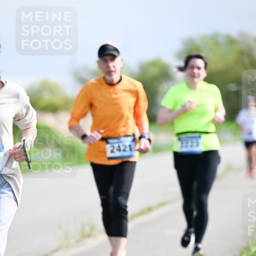 07.04.2024 - 43. Internationalen Wilhelmsburger Insellauf Dr. Thomas Lammeyer http://msf.ph/oto/6050492 07.04.2024 11:18:17 Laufen 24214 meine-sportfotos.de