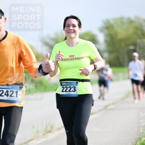 07.04.2024 - 43. Internationalen Wilhelmsburger Insellauf Dr. Thomas Lammeyer http://msf.ph/oto/6050497 07.04.2024 11:18:19 Laufen 2421, 2223 meine-sportfotos.de