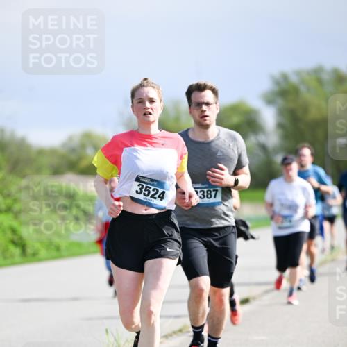 07.04.2024 - 43. Internationalen Wilhelmsburger Insellauf Dr. Thomas Lammeyer http://msf.ph/oto/6050531 07.04.2024 11:18:28 Laufen 3524, 387 meine-sportfotos.de