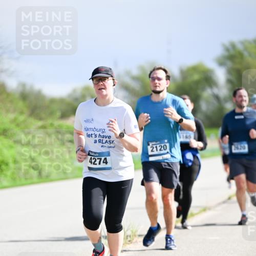 07.04.2024 - 43. Internationalen Wilhelmsburger Insellauf Dr. Thomas Lammeyer http://msf.ph/oto/6050552 07.04.2024 11:18:31 Laufen 4274, 2120 meine-sportfotos.de