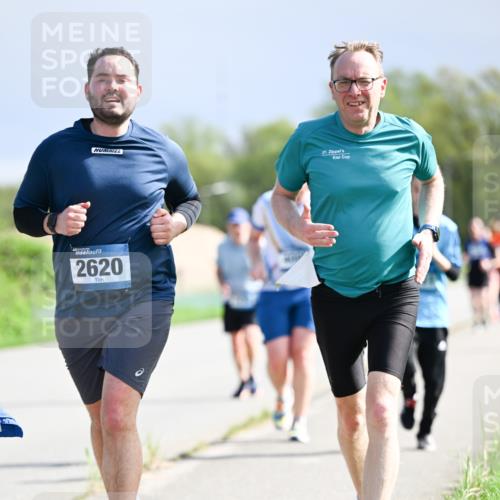 07.04.2024 - 43. Internationalen Wilhelmsburger Insellauf Dr. Thomas Lammeyer http://msf.ph/oto/6050569 07.04.2024 11:18:35 Laufen 27, 2620 meine-sportfotos.de