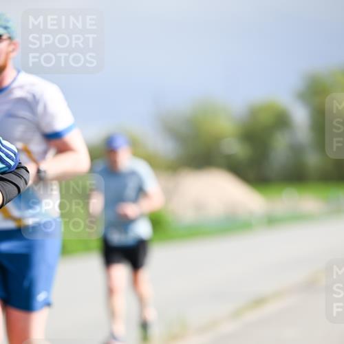07.04.2024 - 43. Internationalen Wilhelmsburger Insellauf Dr. Thomas Lammeyer http://msf.ph/oto/6050589 07.04.2024 11:18:38 Laufen  meine-sportfotos.de