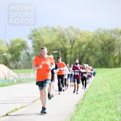 07.04.2024 - 43. Internationalen Wilhelmsburger Insellauf Dr. Thomas Lammeyer http://msf.ph/oto/6050596 07.04.2024 11:18:41 Laufen  meine-sportfotos.de