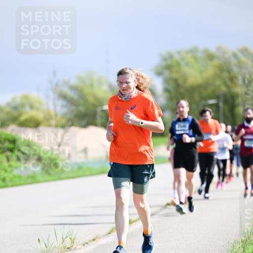 07.04.2024 - 43. Internationalen Wilhelmsburger Insellauf Dr. Thomas Lammeyer http://msf.ph/oto/6050602 07.04.2024 11:18:43 Laufen  meine-sportfotos.de