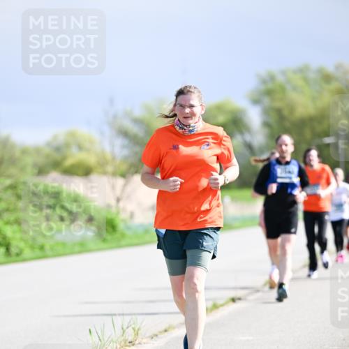 07.04.2024 - 43. Internationalen Wilhelmsburger Insellauf Dr. Thomas Lammeyer http://msf.ph/oto/6050605 07.04.2024 11:18:43 Laufen  meine-sportfotos.de